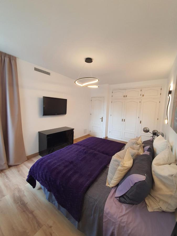 Luxurious Close To Sea&golf Villa